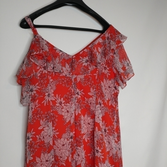 Vince Camuto Boudoir Botanical Ruffle Dress - Picture 10 of 11